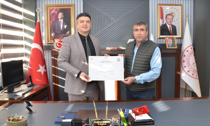 NİĞDE SÜT ÜRETİCİLERİ BİRLİĞİ’NE 1. DERECE TARIMSAL ÖRGÜT BELGESİ