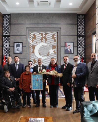 3 ARALIK’TA ÖZEL BİREYLERDEN VALİ ÇELİK’E ZİYARET