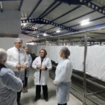 İL MÜDÜRÜ METE SİRKE YATIRIMINI YERİNDE İNCELEDİ