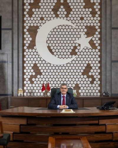VALİ CAHİT ÇELİK’TEN 10 OCAK İDARECİLER GÜNÜ MESAJI