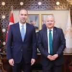 BAŞKAN ÖZDEMİR’DEN AKSARAY VALİSİ MURAT DURU’YA HAYIRLI OLSUN ZİYARETİ