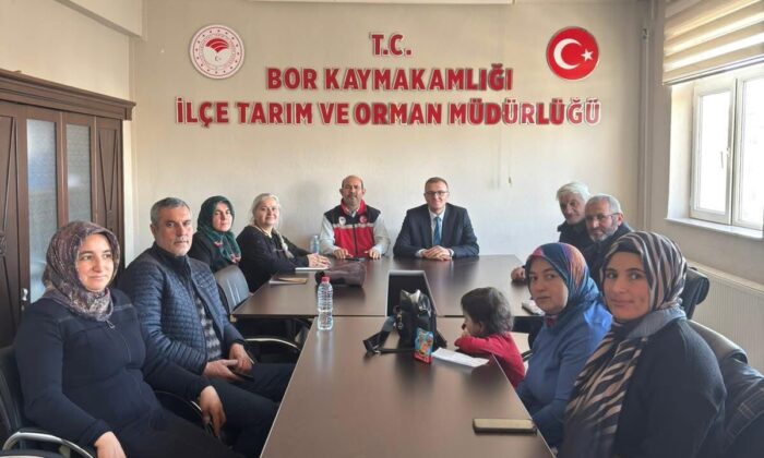 BOR’DA ÜRETİCİLERE MANTAR YETİŞTİRİCİLİĞİ EĞİTİMİ