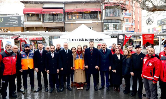 NİĞDE’DE 6 ŞUBAT DEPREMLERİNİN 3. YILINDA ANLAMLI ANMA