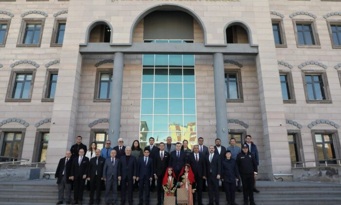 VALİ AKMEŞE’DEN ÇAMARDI’DA YOĞUN ZİYARET PROGRAMI