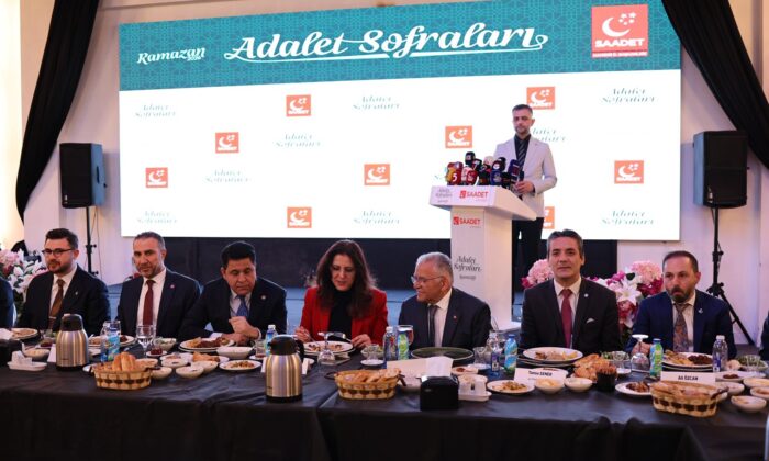 KAYSERİ SİYASETİNDEN TÜRKİYE’YE ÖRNEK BULUŞMA: FARKLI PARTİLER AYNI İFTAR SOFRASINDA BİR ARAYA GELDİ
