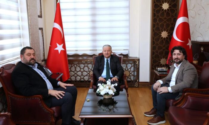 BAŞKAN HALİSDEMİR’DEN VALİ MURAT DURU’YA HAYIRLI OLSUN ZİYARETİ