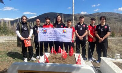 NİĞDELİ KAHRAMAN ÇOLAK ALİ’YE VEFA ZİYARETİ