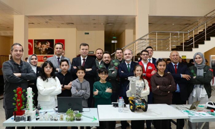 NİĞDE’DE TARIM VE TEKNOLOJİ BULUŞTU