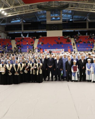 NİĞDE’DE 111 ÖĞRENCİ HAFIZLIK İCAZETİ ALDI