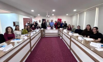 NİĞDE’DE SAĞLIK PERSONELİNE TEMEL YENİDOĞAN BAKIM EĞİTİMİ