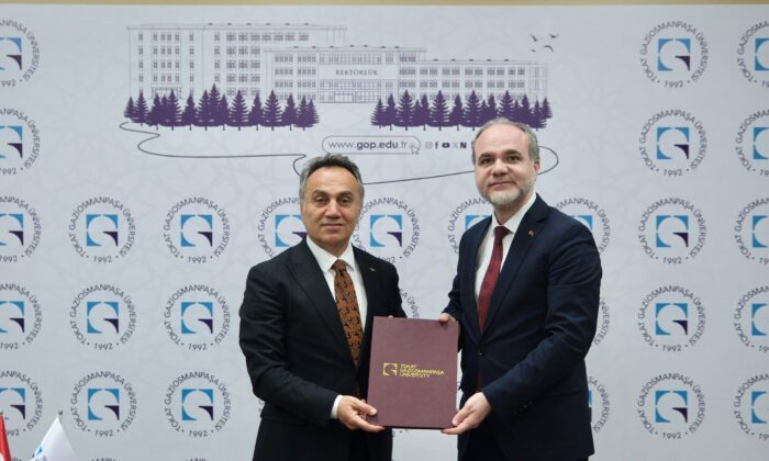 NÖHÜ’DEN BİLİMSEL İŞ BİRLİĞİ ADIMI