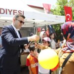 NİĞDE’DE ANNELER GÜNÜ COŞKUSU UÇURTMA ŞENLİĞİYLE YAŞANDI