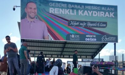 NİĞDE’DE RENKLİ KAYDIRAK GECE DE DURMUYOR