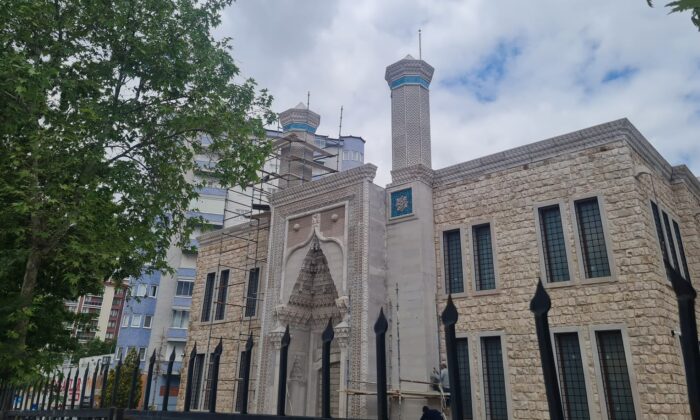 TAŞA İŞLENEN SELÇUKLU MİRASI NİĞDE’DE YÜKSELİYOR