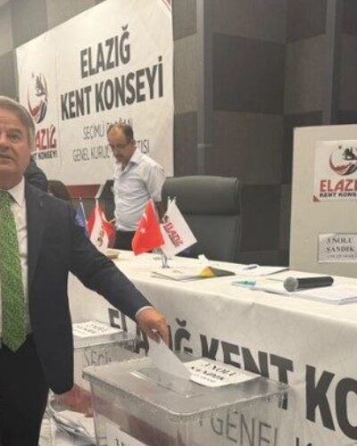 GAZETECİ NAFİZ KOCA ELAZIĞ KENT KONSEYİNDE GÜVEN TAZELEDİ