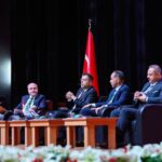 NİĞDE’DE İKLİM DEĞİŞİKLİĞİ VE YEŞİL DÖNÜŞÜM MASAYA YATIRILDI