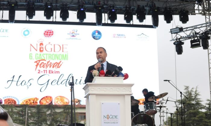 6. NİĞDE GASTRONOMİ FESTİVALİ MUHTEŞEM BİR FİNALLE SONA ERDİ