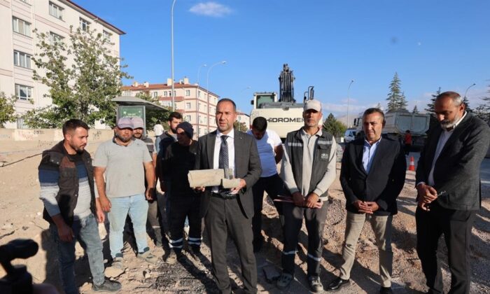 BAŞKAN ÖZDEMİR ÖZBELDE MEVKİİNDE ALTYAPI ÇALIŞMALARINI YERİNDE İNCELEDİ