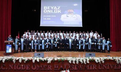 NÖHÜ’DE 135 GELECEĞİN HEKİMİ BEYAZ ÖNLÜK GİYDİ